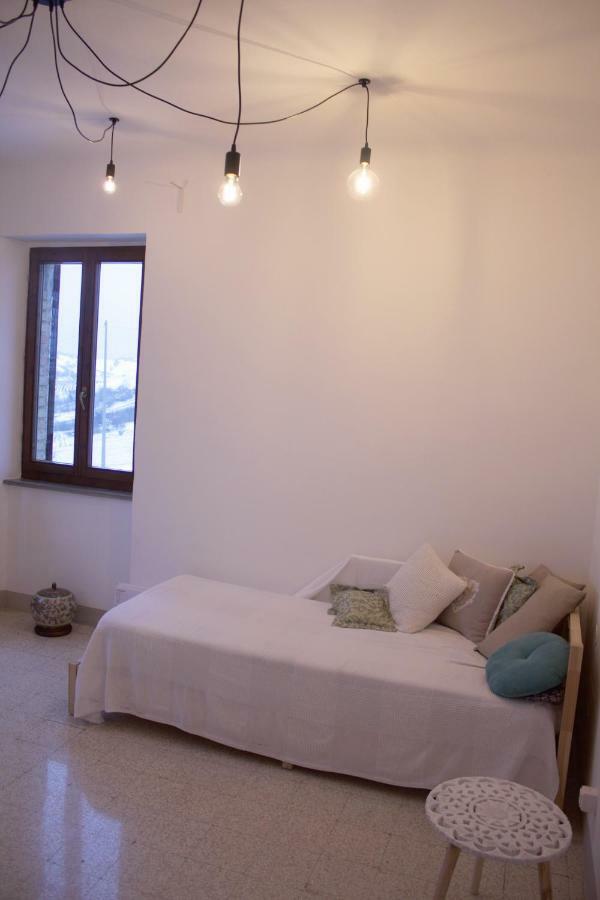 Casa Sofi Villa Tolentino Buitenkant foto